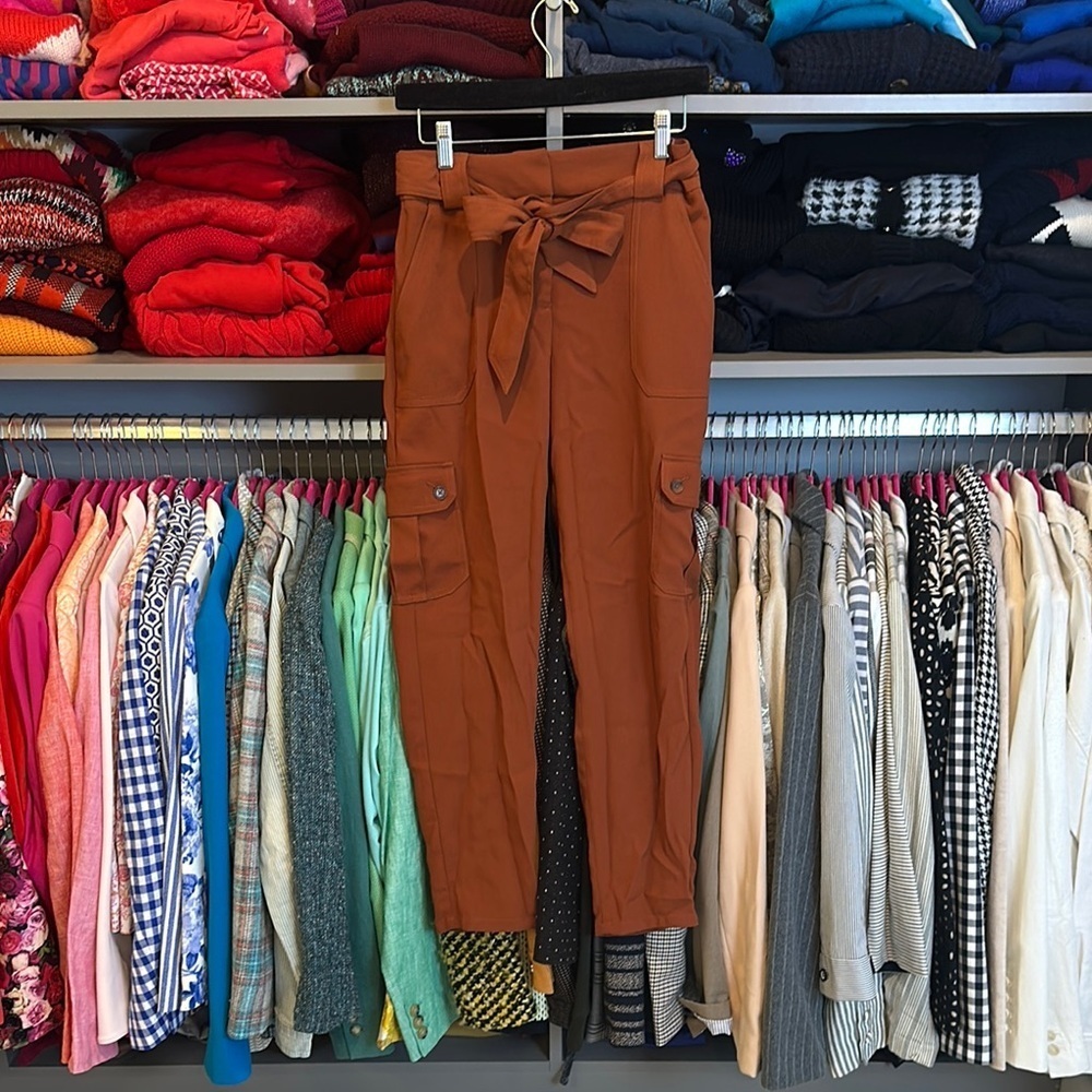 Express cognac ankle high rise tie front pants size 2